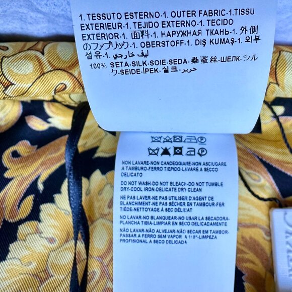 Brand New w/Tags $1,825 VERSACE Barocco-Print SILK PAJAMA TOP Size 4 IT / M - Picture 9 of 15